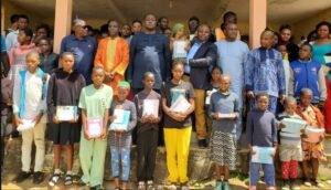 Read more about the article After election into global Parliamentarians platform: Hon Agho Oliver Celebrates with 200 orphans in Tubah