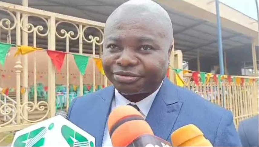 Read more about the article Hon Agho Oliver Knightedl